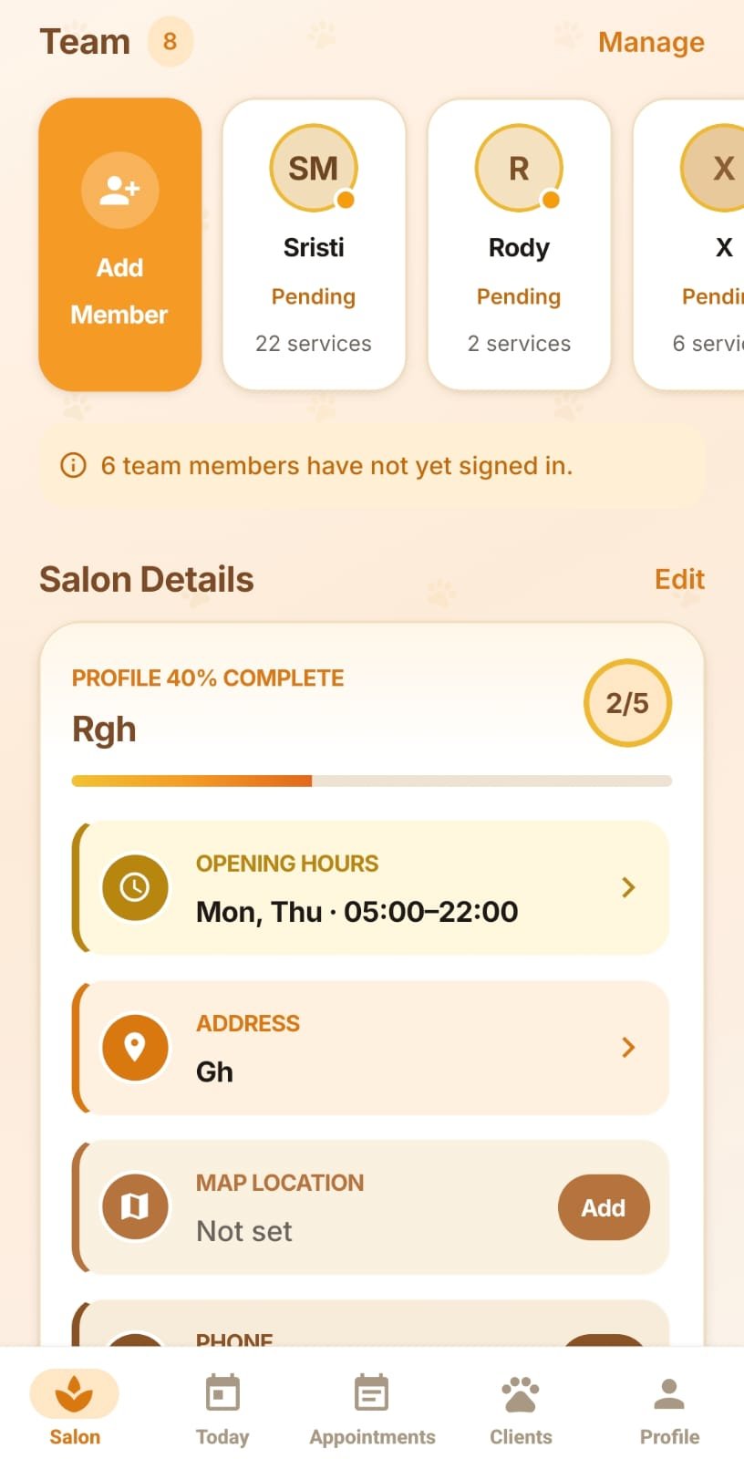 The team, with the salon profile and its opening hours below